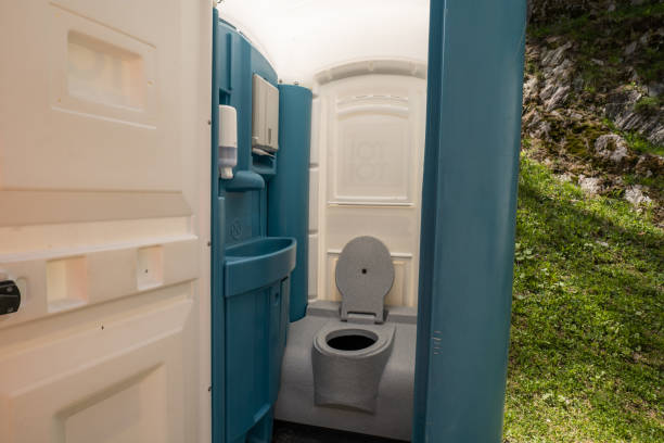 Best Portable restroom trailer rental  in Jasper, AL